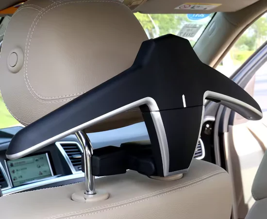 Accroche universel pour voiture