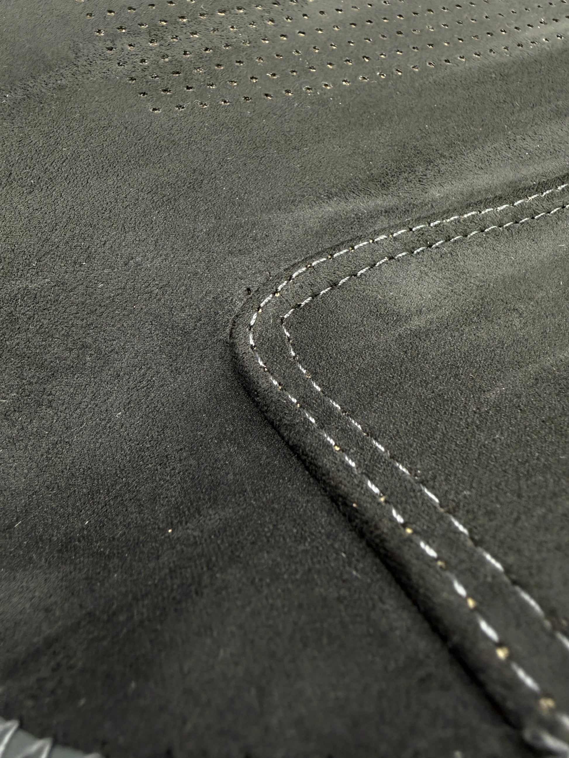 Universal 2D Premium Seat Covers - image 7