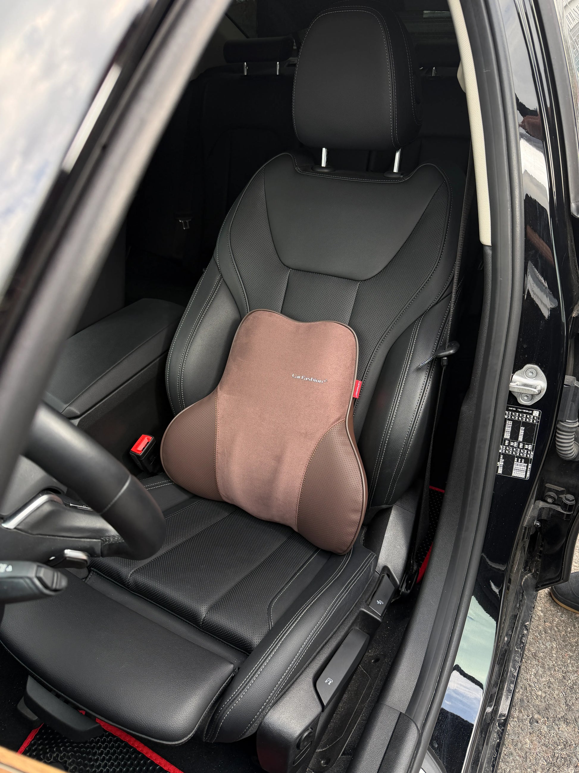 Ergonomic Lumbar Cushion - image 4